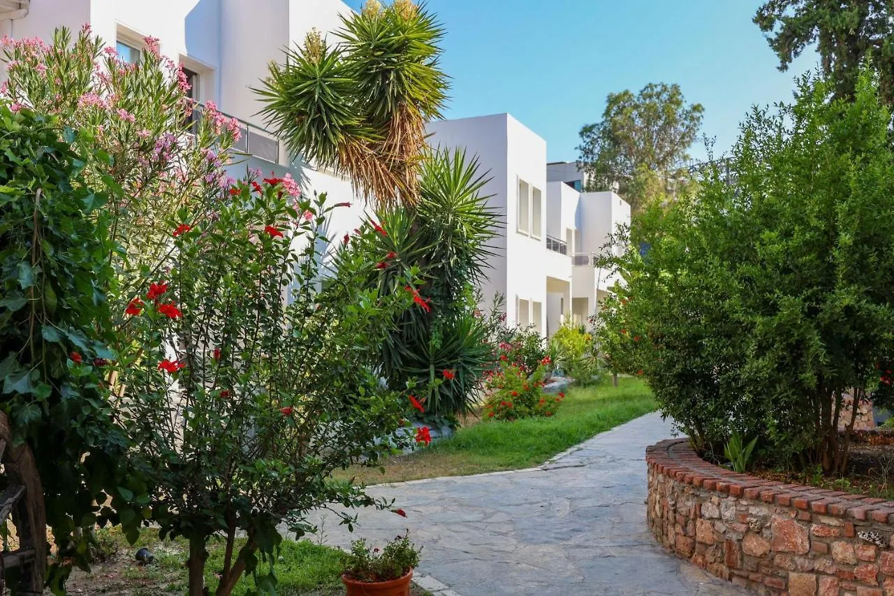 Sapphire Club Hotel Bodrum 4*,