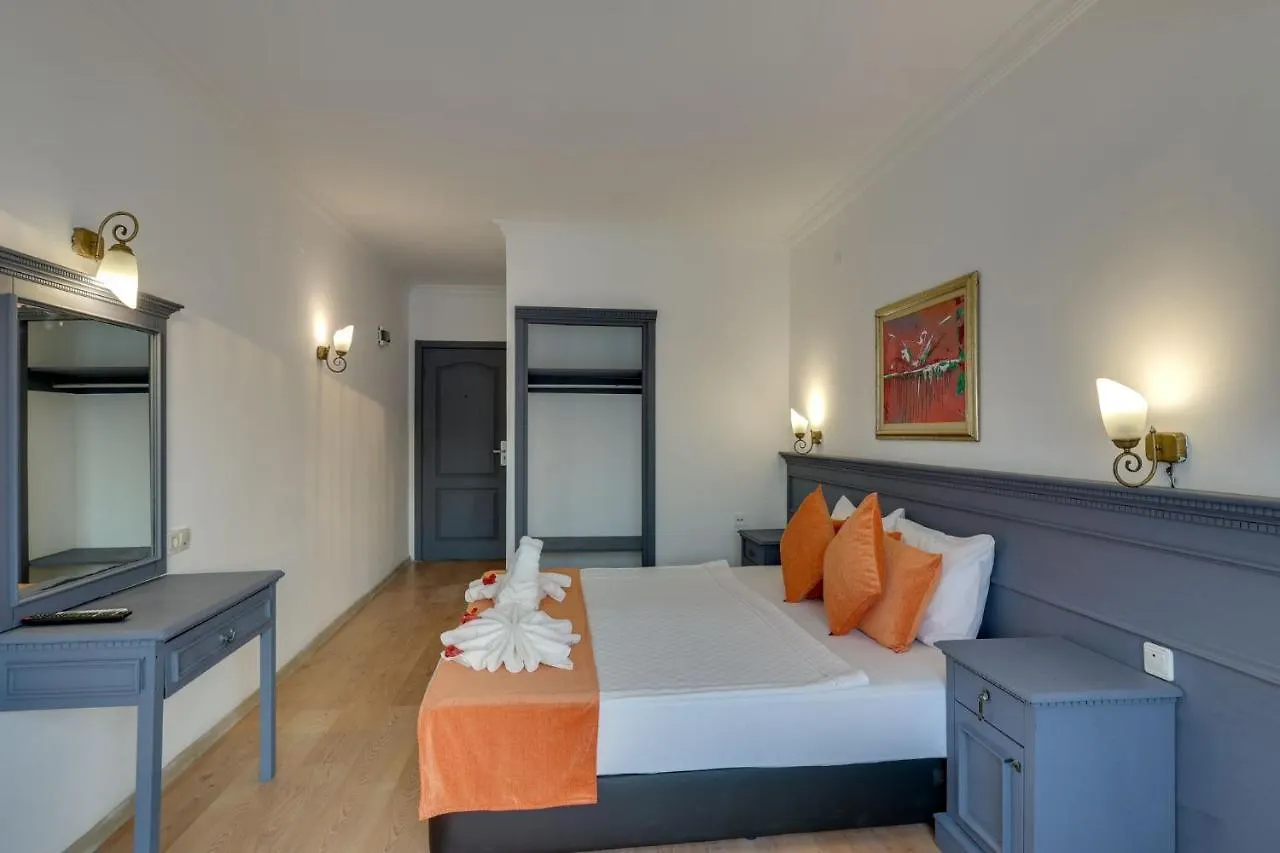 Sapphire Club Hotel Bodrum 4*,  Turecko